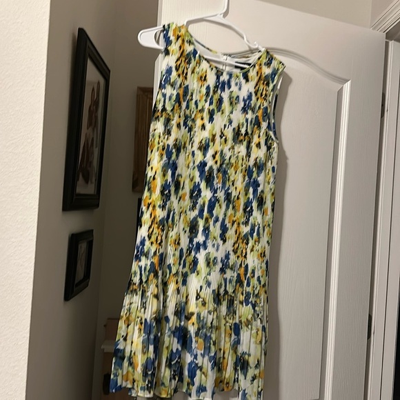 Beautiful DKNY MIDI DRESS - Picture 1 of 2